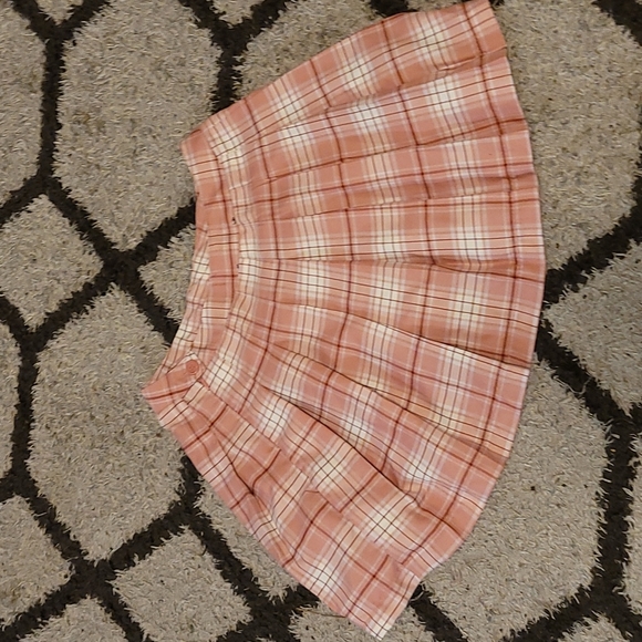 Forever 21 Dresses & Skirts - Plaid skirt
